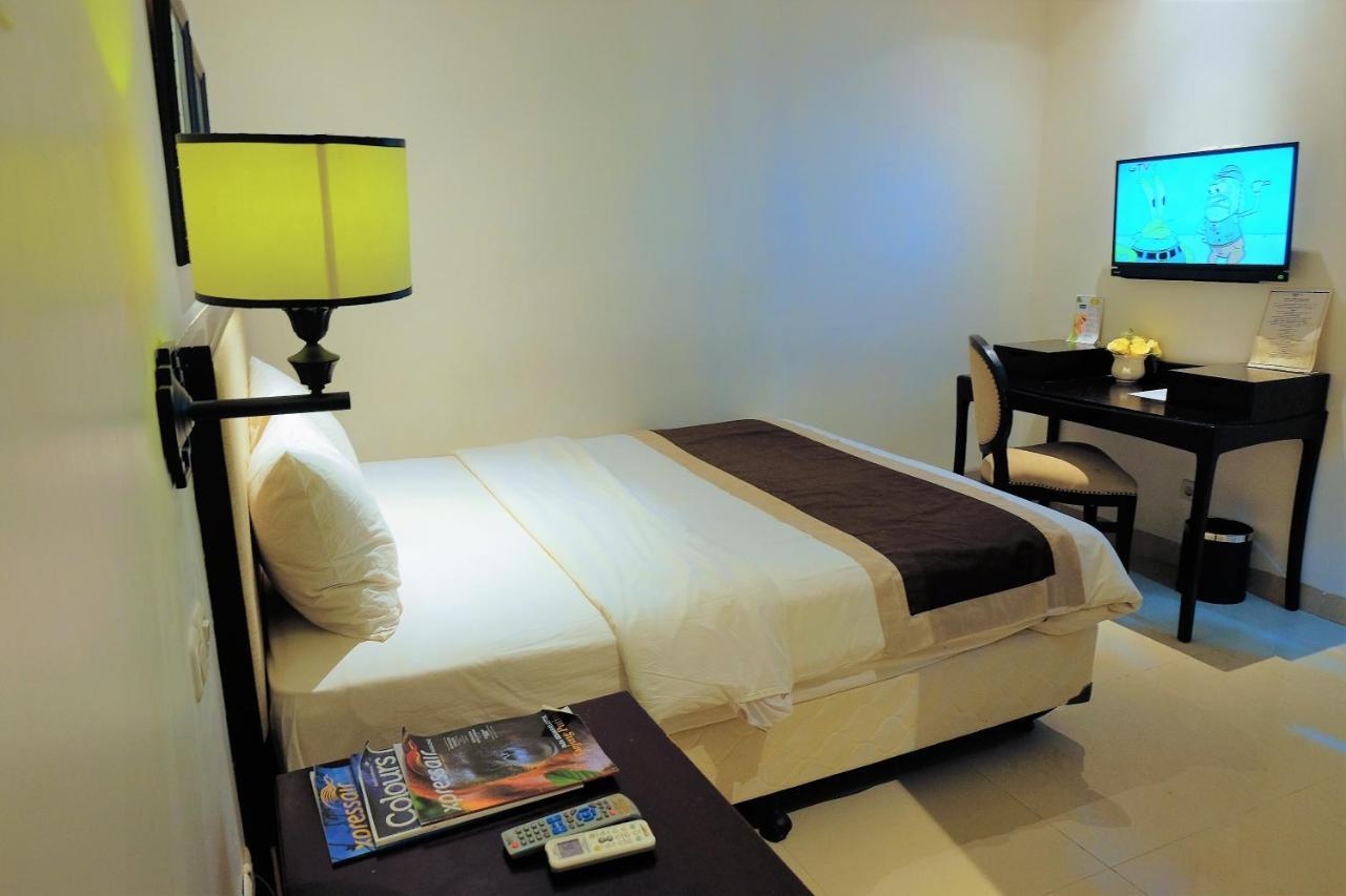 M Hotel Sorong Exteriér fotografie